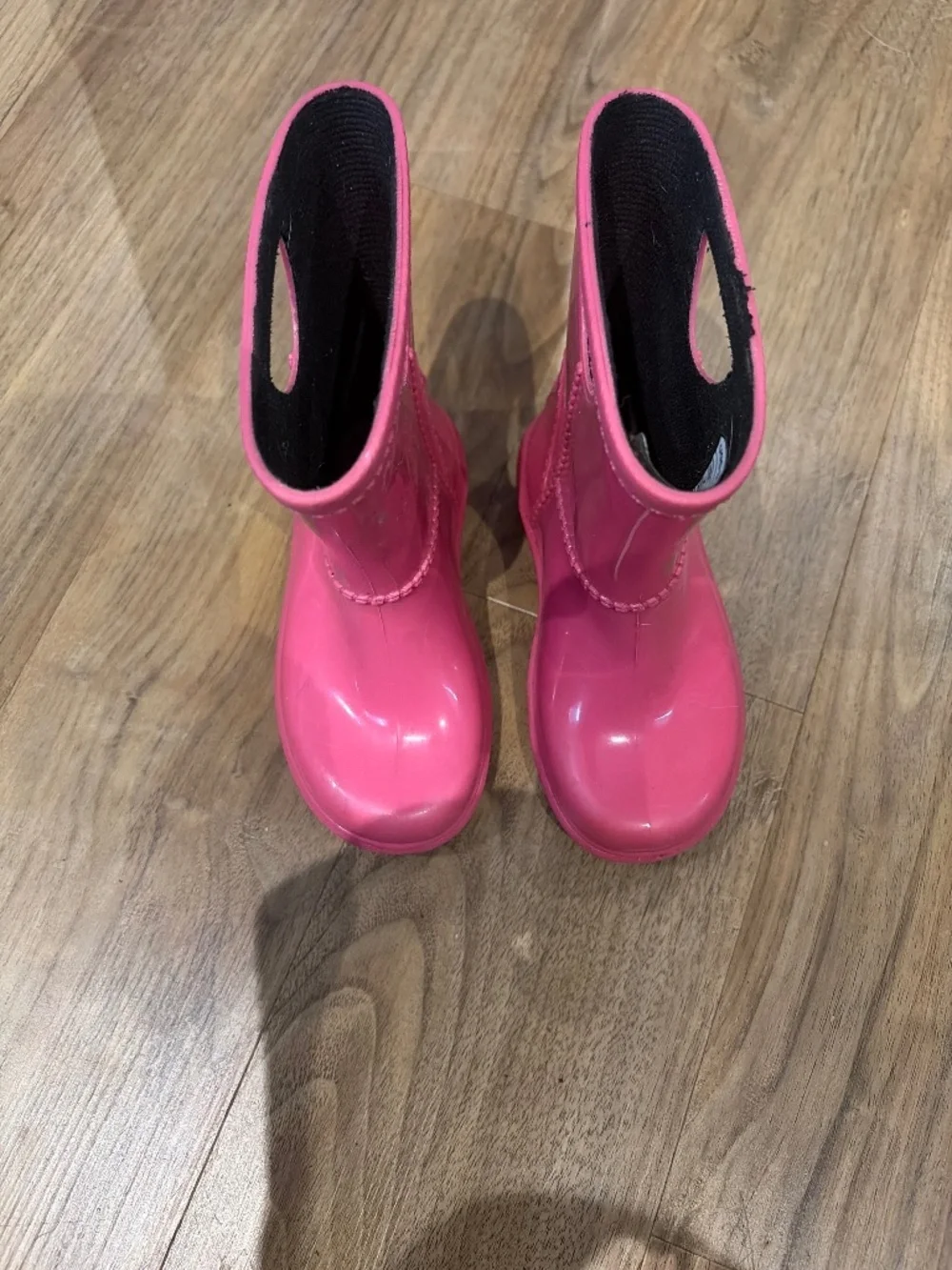 UGG Infant Rain boots Size 7 Pink